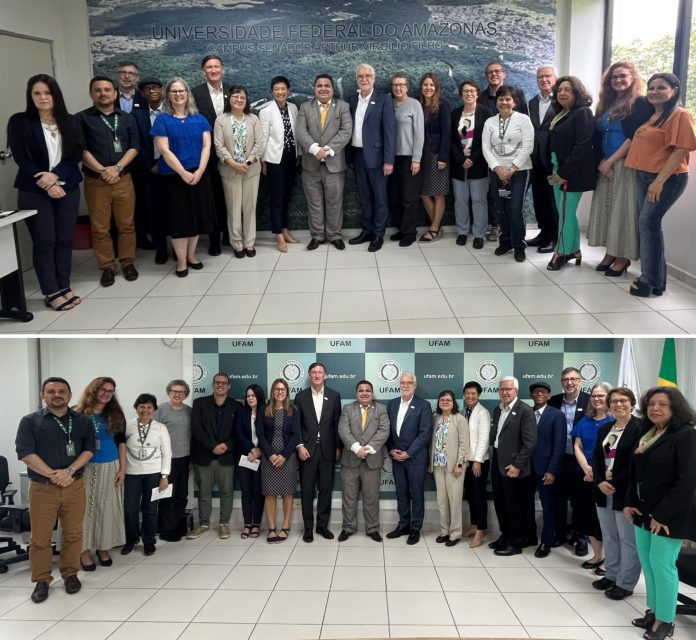 Reitor_recebe_delegao_da_Universidade_de_Illinois_galeria_Prancheta_1