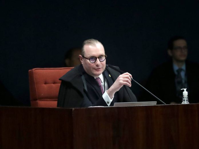 1701716023656e2037318d2_1701716023_4x3_lg