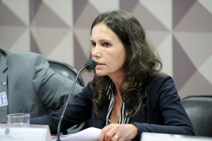 Governo Lula nomeia “xerifa” para tentar conter fraudes no INSS