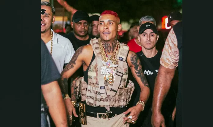 policia_prende_cantor_mc_poze_do_rodo