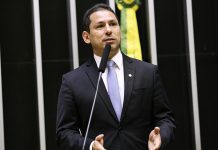 Marcelo Ramos pede mobilização de militância do PT contra críticas a Lula