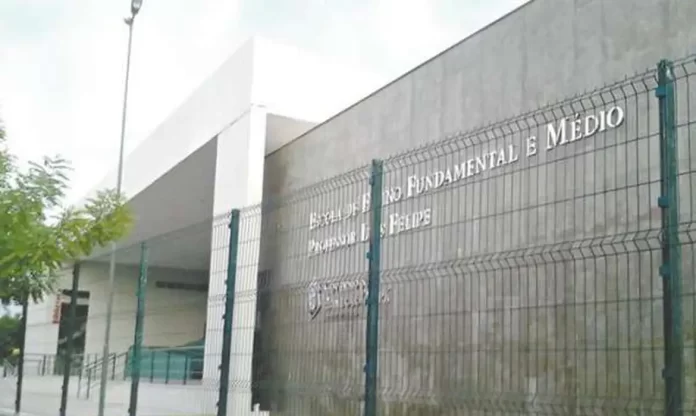 fachada-prof-luis-felipe-21-600x381