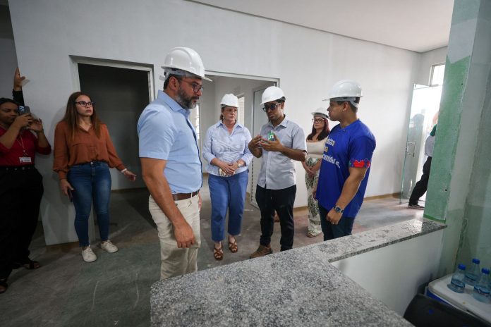 “Será um centro modelo” Wilson Lima acompanha obras de centro referência em autismo no AM