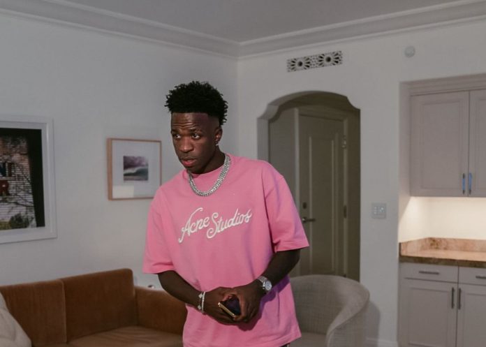 WhatsApp Image 2025-10-09 at 09.27.03