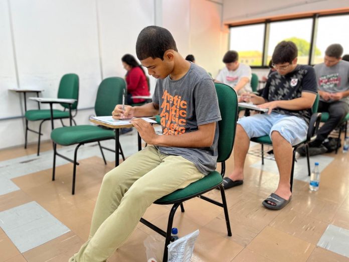 WhatsApp Image 2025-10-23 at 13.52.00