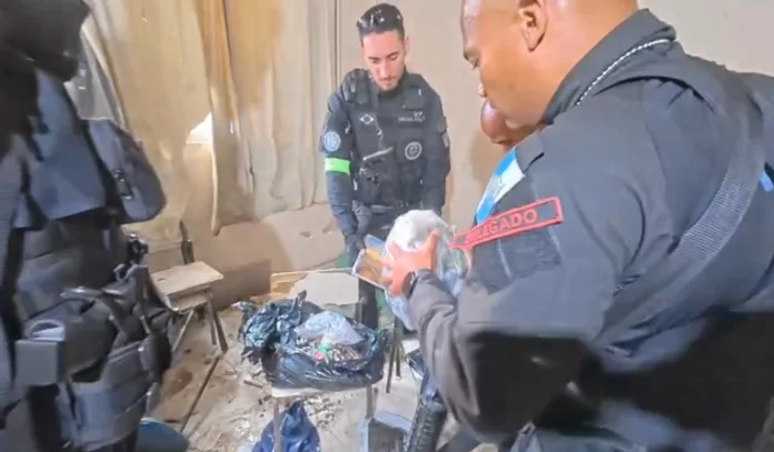 0c2989c6-2ce0-46ca-b173-af4316e281fb-img-2715