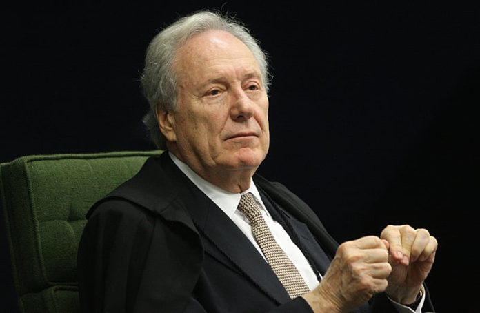 Ricardo Lewandoswki Ricardo Lewandoswki