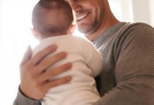 Licença-paternidade poderá chegar a 20 dias após aprovação no Senado