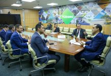 “Parintins mantém viva a nossa identidade”, diz Saullo Vianna sobre investimento federal no festival em 2026